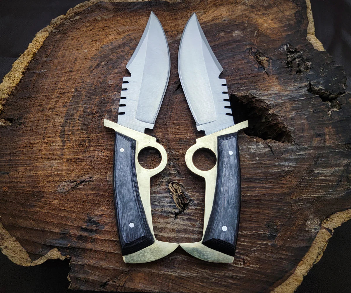 The Walking Dead: Daryl Dixon Replica Finger Guard Bowie Knife - Vortex Blades