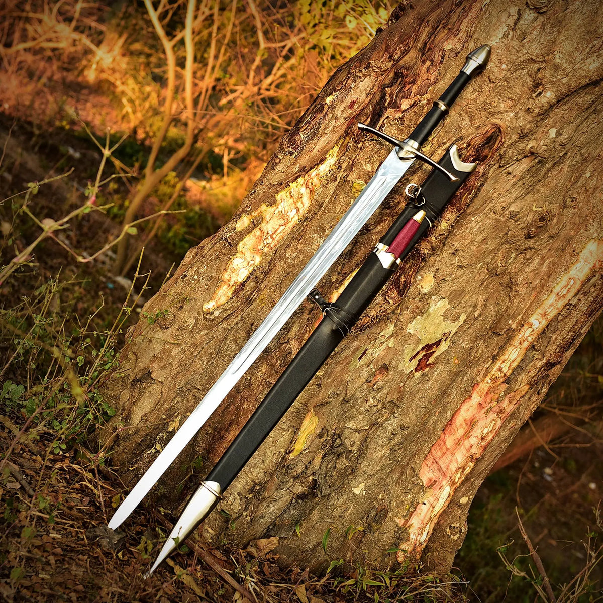Lord of the Rings Ranger Sword – Strider Aragorn Replica Blade with Scabbard