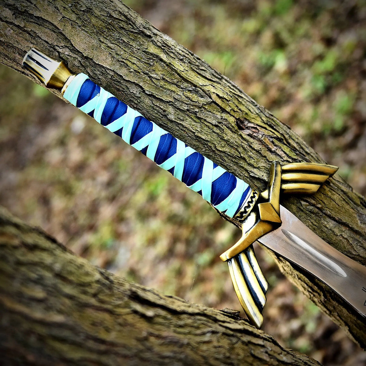 Zelda Prophecy Hero Sword with Scabbard from The Legend of Zelda Swords