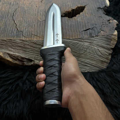 Handmade Vinland Saga Thorfinn Replica Daggers | Anime Cosplay items - Vortex Blades