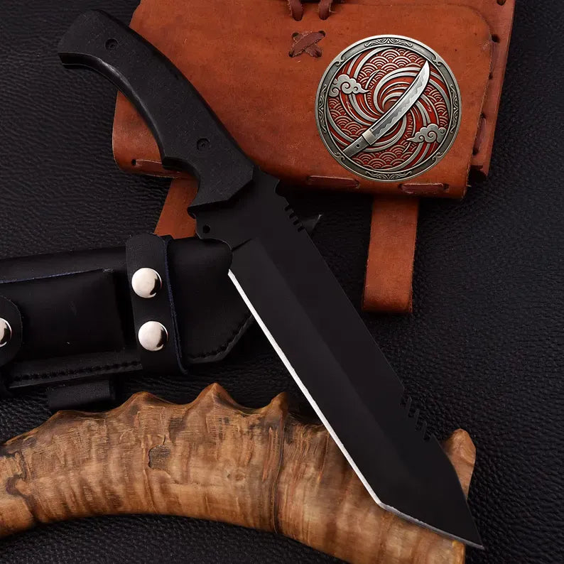 Resident Evil 4 Ada Wong Knife with Leather Sheath